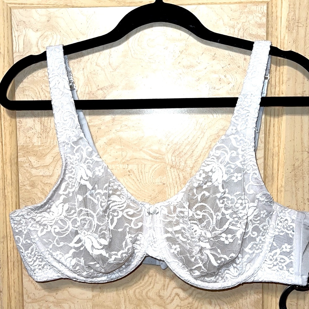 Cacique Lace Underwire Bra Size 42C NOT FOR SALE